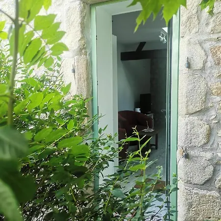 La De La Pomerie Chiché