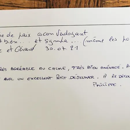 La De La Pomerie Oda ve Kahvaltı 3*